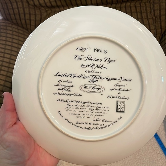 The Siberian Tiger Will Nelson Vintage Last of Their Kind Endangered Plate - Picture 3 of 16